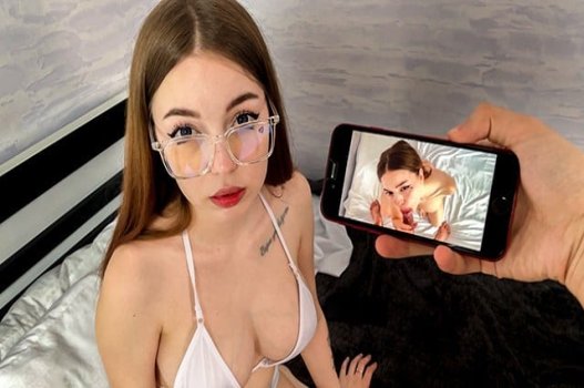 A mãe da filha rapidamente se fodiu por isso
