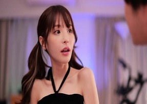 O último filme de Kana Momonogi é um trabalho extremamente estimulante