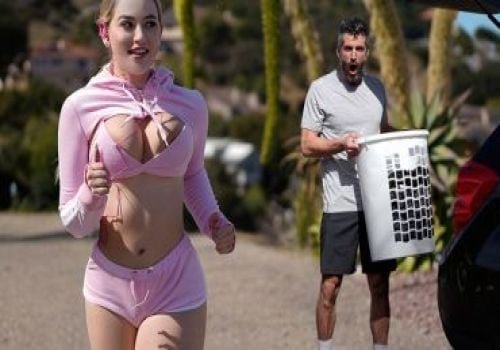 Luisamente a esposa sexy do melhor amigo quando eu estava dormindo rapidamente